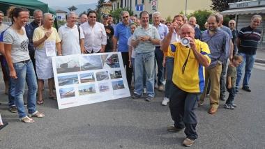 Il presidio di Ferragosto davanti alla Breda 
