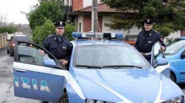 Una volante della polizia