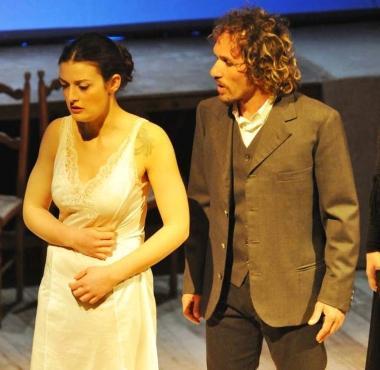Daniele Gargano durante uno spettacolo teatrale 