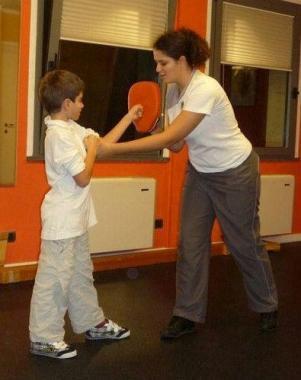 <b>WING TSUN</b> Elisa Bozzi con alcuni allievi 