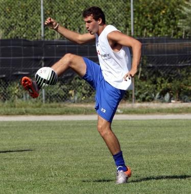 Lattaccante Ricupa autore del primo gol degli azzurri 
