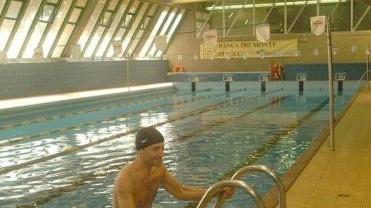 La piscina del palasport