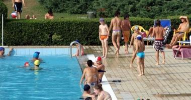 La piscina di Empoli rimarr&agrave; aperta fino alle 20 