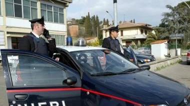 Una pattuglia di carabinieri
