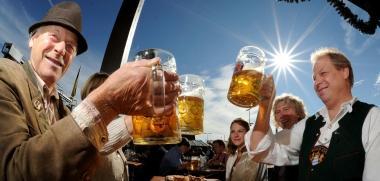 Tre giorni di "Oktoberfest" Marina come Monaco di Baviera