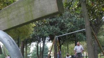 I giardini nel viale Montegrappa appaiono tenuti in buono stato