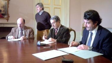 La firma del protocollo d’intesa