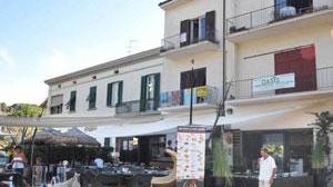 «Rumori di fondo dal lungomare»