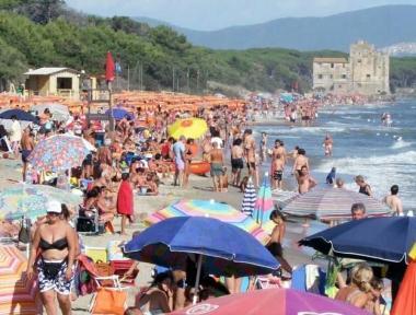 La spiaggia di Torre Mozza (foto darchivio) 
