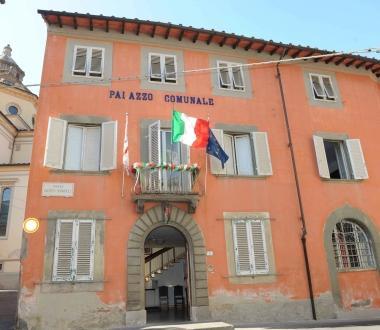 Il palazzo comunale di Buti 