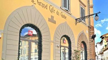 Le Grand cafè du Globe in piazza Gavinana