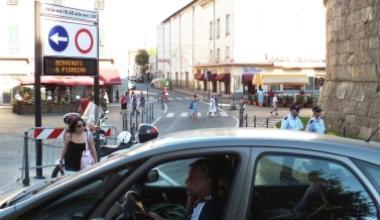 Piazza Verdi: commercianti contro il sindaco