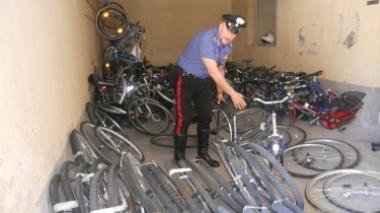 Scoperto un traffico di biciclette rubate, tre denunce