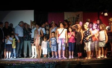 Foto di gruppo di tutti i partecipanti alla kermesse 