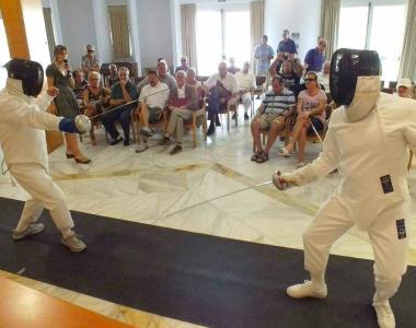 <b>SCHERMA</b> Un momento della esibizione per non vedenti 