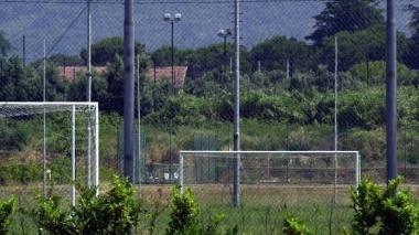 Il campo sportivo di Marina di Massa