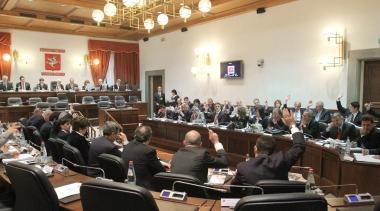 Vitalizi per 800mila euro all'anno