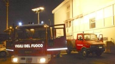 Incendio nella notte a Ospedaletto, evacuate quattro famiglie