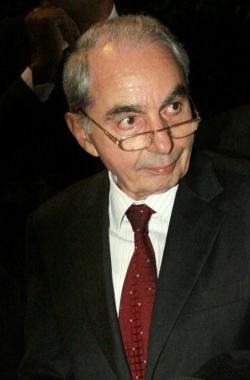 <b>PROFESSORE </b>Giuliano Amato 