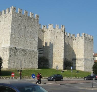 Il Castello dell Imperatore     