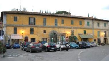 Piazza Amilcare Donnini a Ponte a Cappiano
