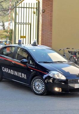 Una pattuglia dei carabinieri       