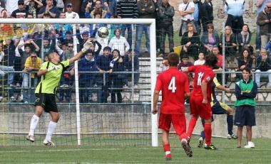 <b>CARPI</b> Il match dellanno scorso sul campo della Carrarese       