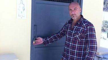 «Sempre chiusi i gabinetti pubblici di Fantiscritti»