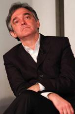 Disabile "prigioniero" in casa chiede aiuto al presidente Rossi