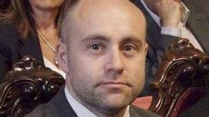 Consigliere del Pd contro Bersani il partito si arrabbia: ha sbagliato