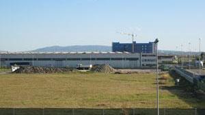 Piaggio riapre lunedì 29 ma solo con 600 al lavoro