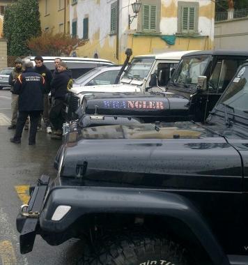 I volontari e i mezzi che operano 24 ore su 24 sul territorio  