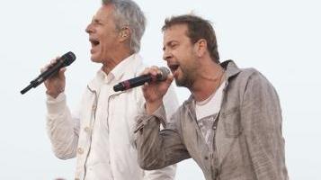 Claudio Baglioni e Marco Masini in concerto a Lampedusa