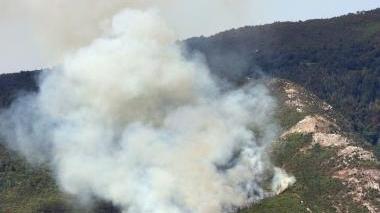 L’incendio dei boschi sopra Strettoia