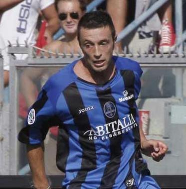 Corrado Colombo con la maglia del Pisa 