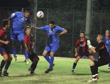 Dallalto il Prato contro il Vernio; la prima rete di Silva Reis e Esposito 