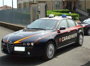 Falso carabiniere deruba un'anziana insieme a un complice