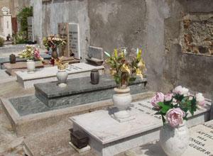 Cimitero, cambiata la tubazione rotta