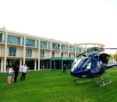 In tanti all'inaugurazione del servizio di elicottero