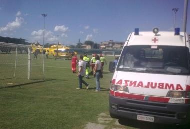 Un elisoccorso al campo sportivo di Certaldo (foto darchivio) 