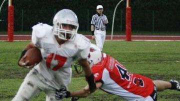 Un momento di una partita di football americano