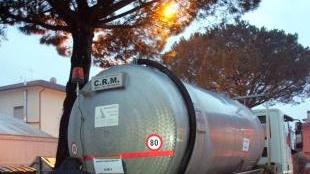 Attivate le autobotti per riempire i depositi d’acqua