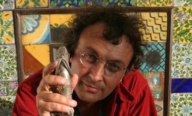 Daniele Sepe, un trionfo il suo concerto di chiusura del festival 