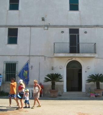 La prima piccola struttura ricettiva realizzata a Pianosa e gestita dalla cooperativa dei detenuti 