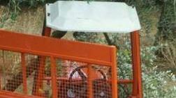 Drammatico incidente stradale con un mini trattore in Garfagnana Episodi simili si ripetono sempre con maggior frequenza negli anni con i conducenti dei mezzi agricoli uccisi o feriti (foto d’archivio)