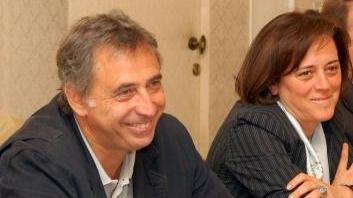 Alessandro Cosimi e Paola Bernardo durante una seduta di giunta Ma oggi il tempo dei sorrisi è finito