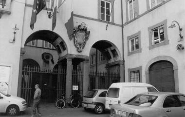 Lex caserma Lorenzini tra gli edifici da restaurare 