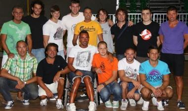 Prima foto di gruppo per lHockey Prato&nbsp;54 che disputer&agrave; la serie A1 