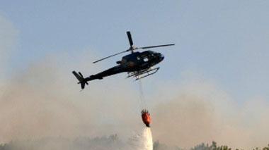 Pineta in fiamme a Massa Macinaia