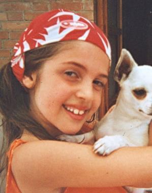 9 ANNI PER GIULIA Oggi Giulia Carli di Fornacette festeggia 9 anni. Tanti auguri di buon compleanno ...